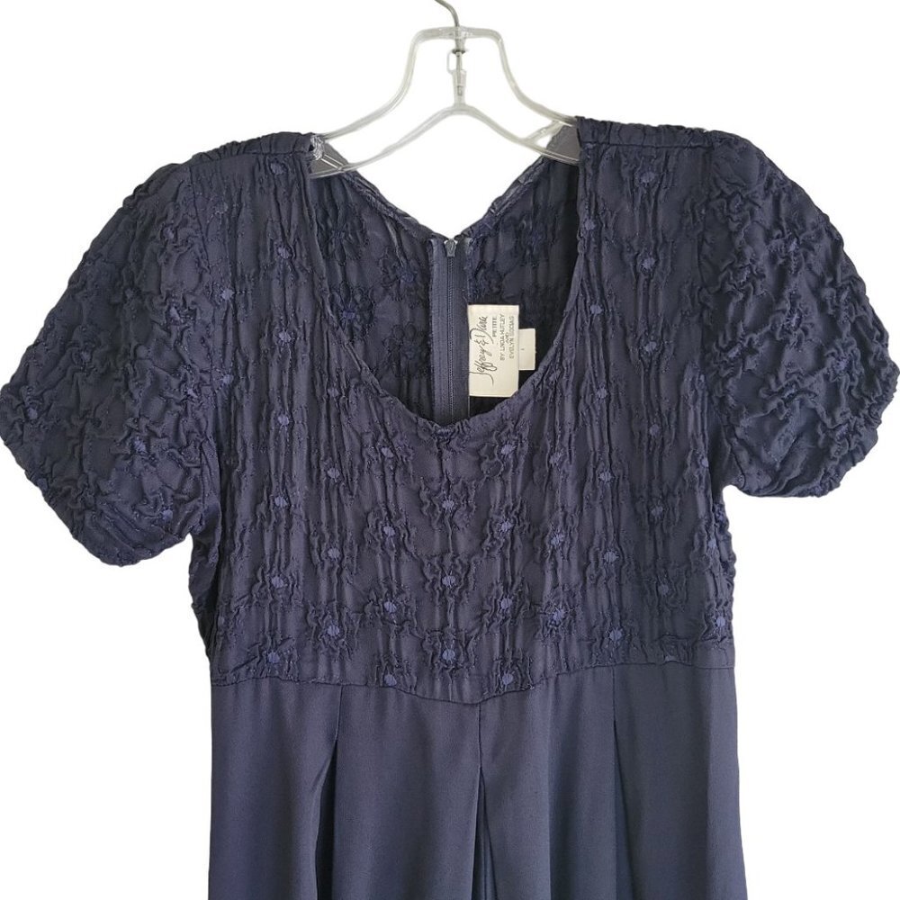 Vintage Jeffrey & Dara Petit Jumpsuit Navy Smocked Floral Palazzo Size 4 - Picture 2 of 13